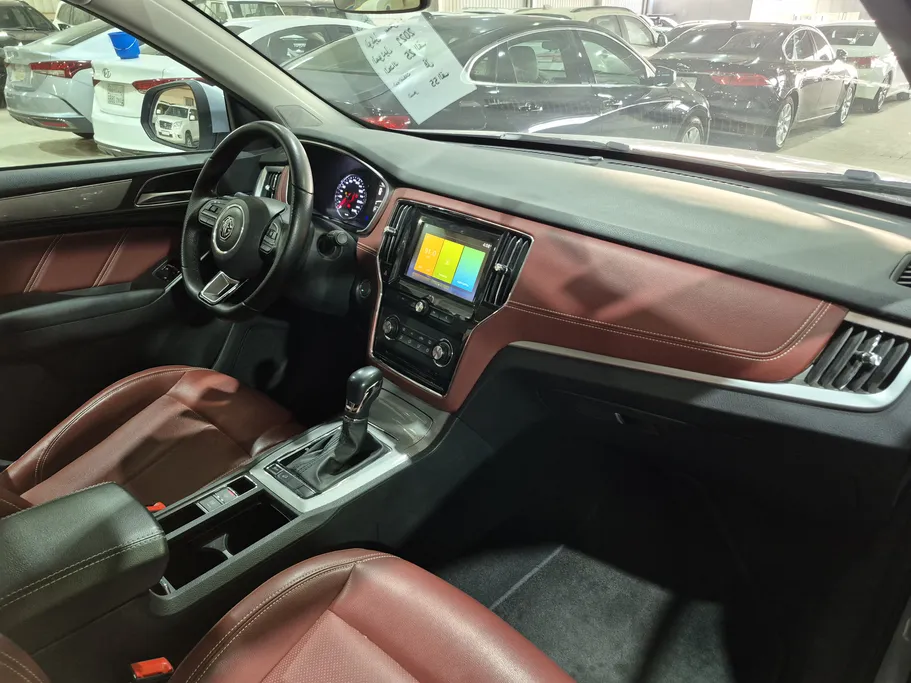 ام جي RX5 LUX 2021 