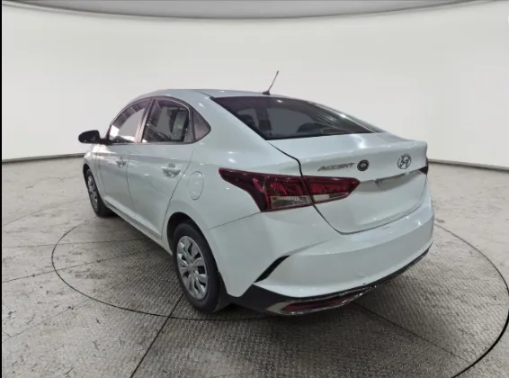 هيونداي اكسنت سمارت 2021 