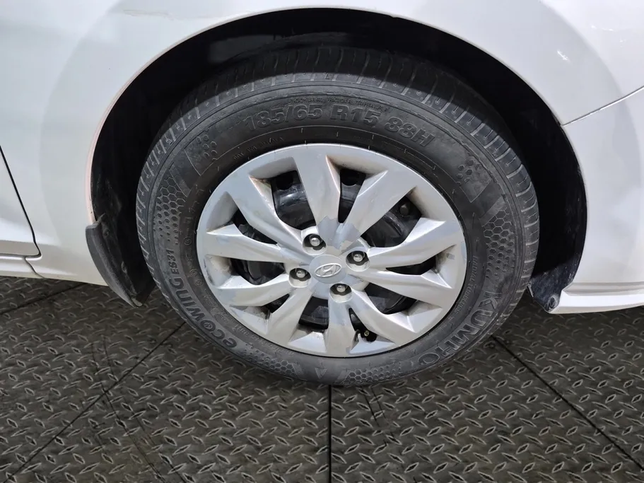 هيونداي اكسنت سمارت 2021 