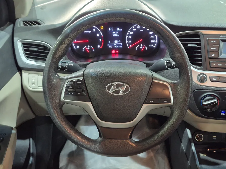 هيونداي اكسنت سمارت 2021 