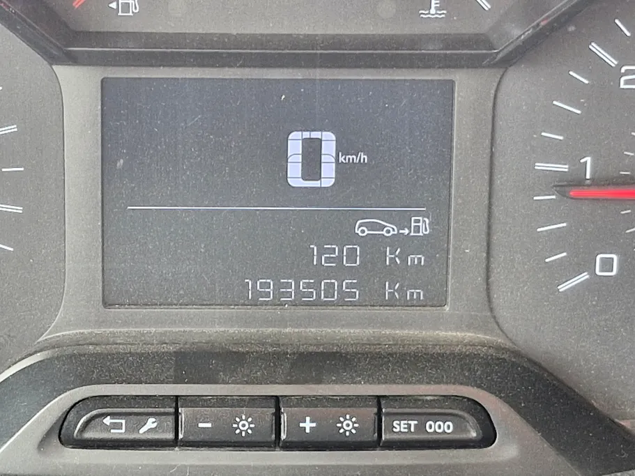 بيجو بارتنر Long van 2022 