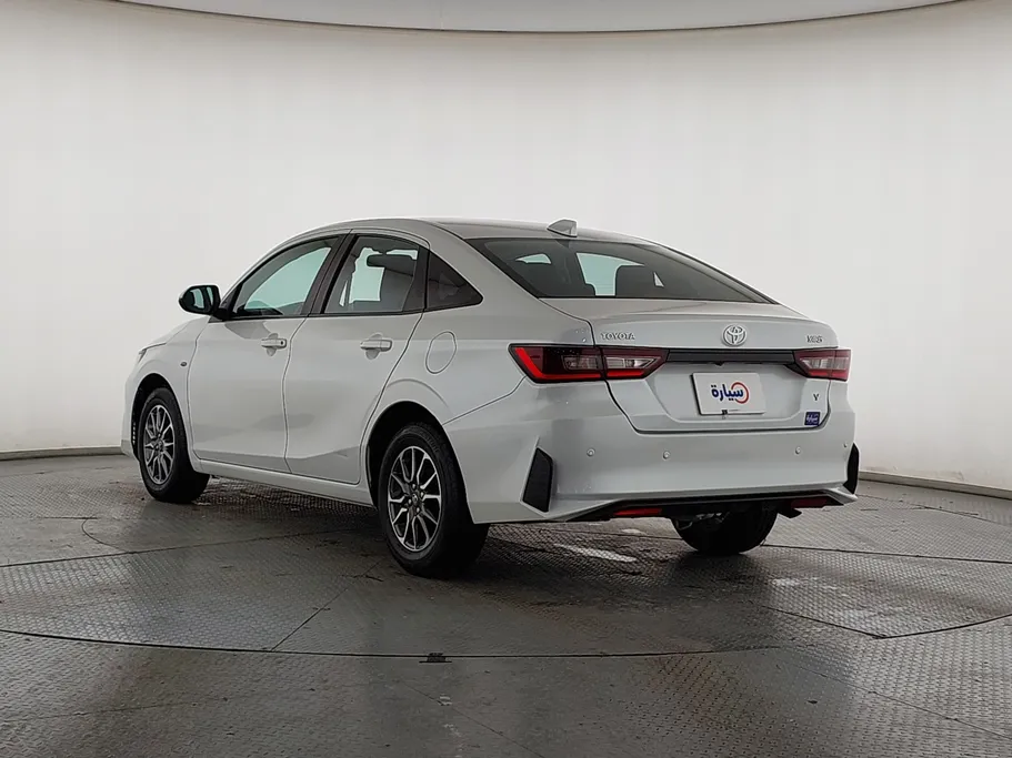 تويوتا يارس Y 2023 