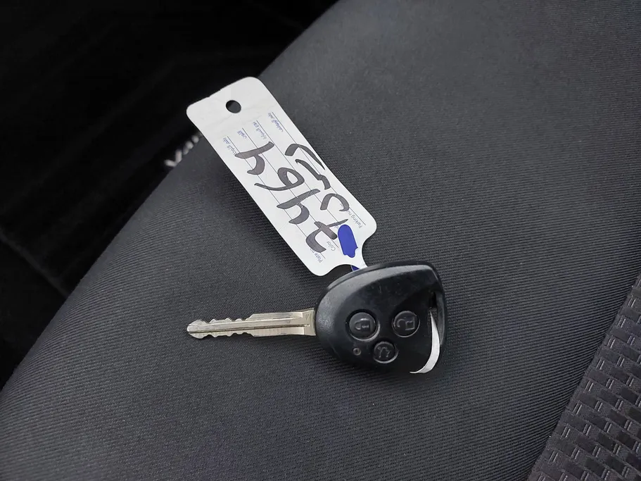 تويوتا يارس Y 2023 