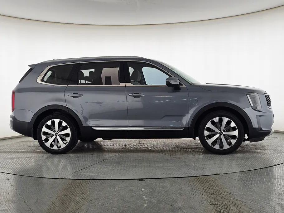 2022 Kia Telluride LX 