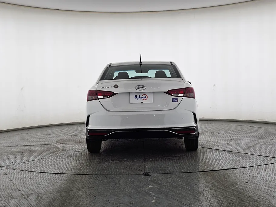 هيونداي اكسنت سمارت 2023 