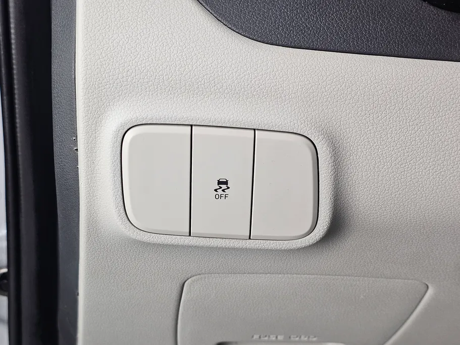 2024 Hyundai Grand i10 Fleet 