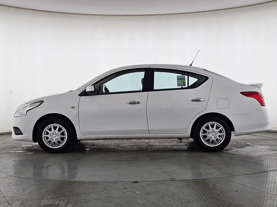 2022 Nissan Sunny Classic 