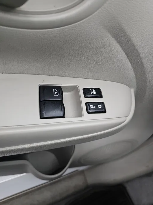 2022 Nissan Sunny Classic 