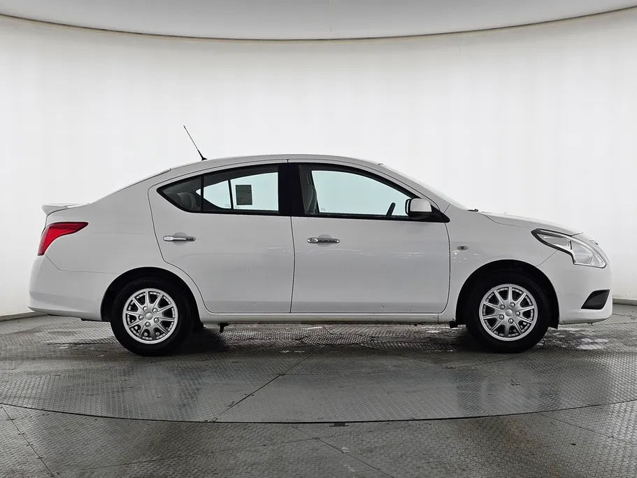 2022 Nissan Sunny Classic 