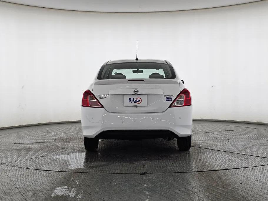 2022 Nissan Sunny Classic 