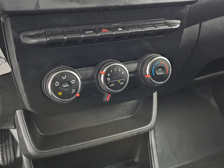 رينو اكسبرس فان 2024 