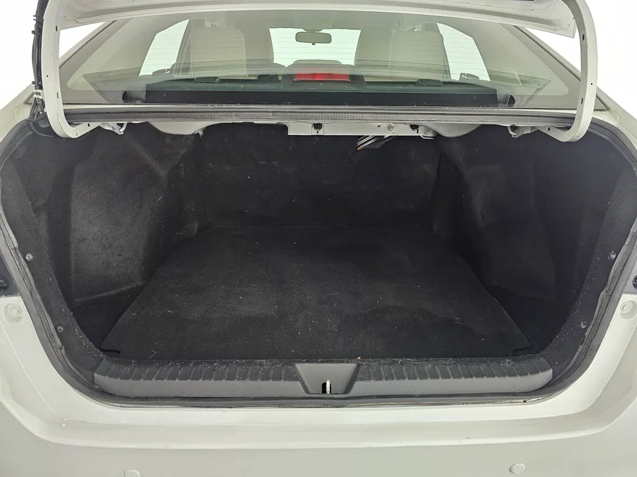 تويوتا يارس Y 2023 