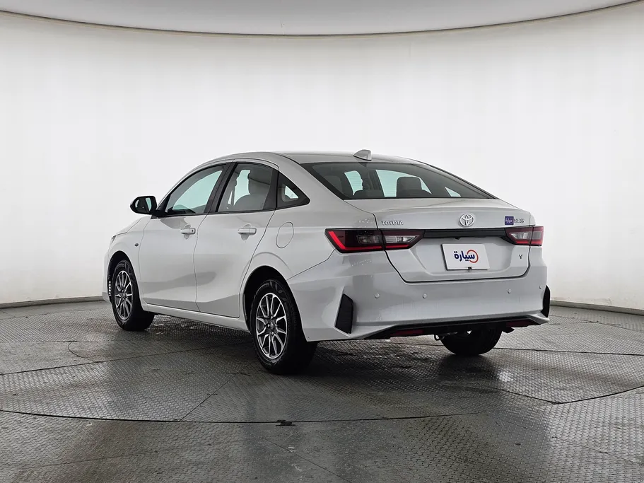 تويوتا يارس Y 2023 