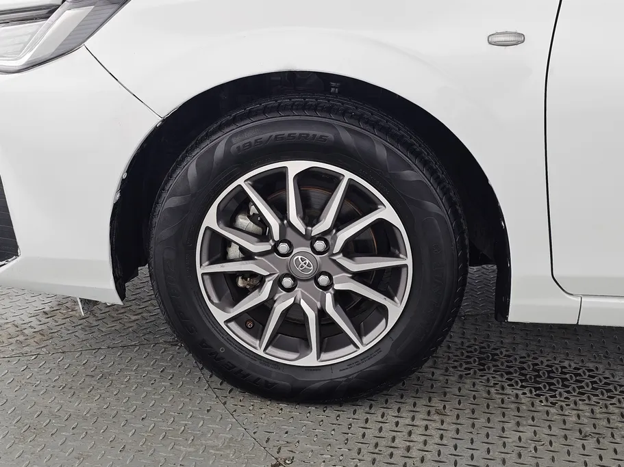 تويوتا يارس Y 2023 