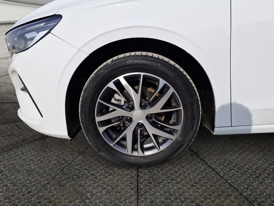 جيلي امجراند GS 2024 