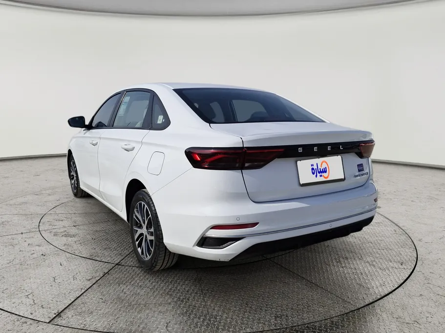 جيلي امجراند GS 2024 