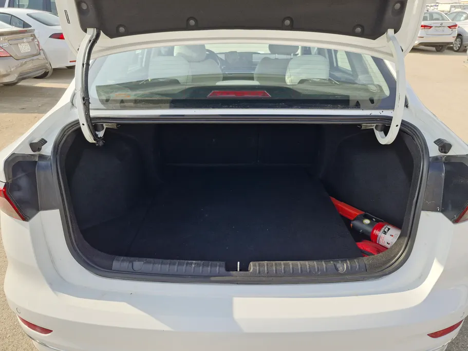 جيلي امجراند GS 2024 