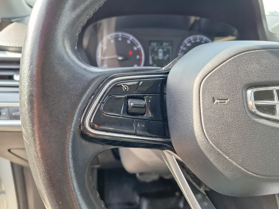 جيلي امجراند GS 2024 