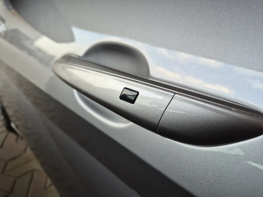 2024 Hyundai Elantra Comfort 