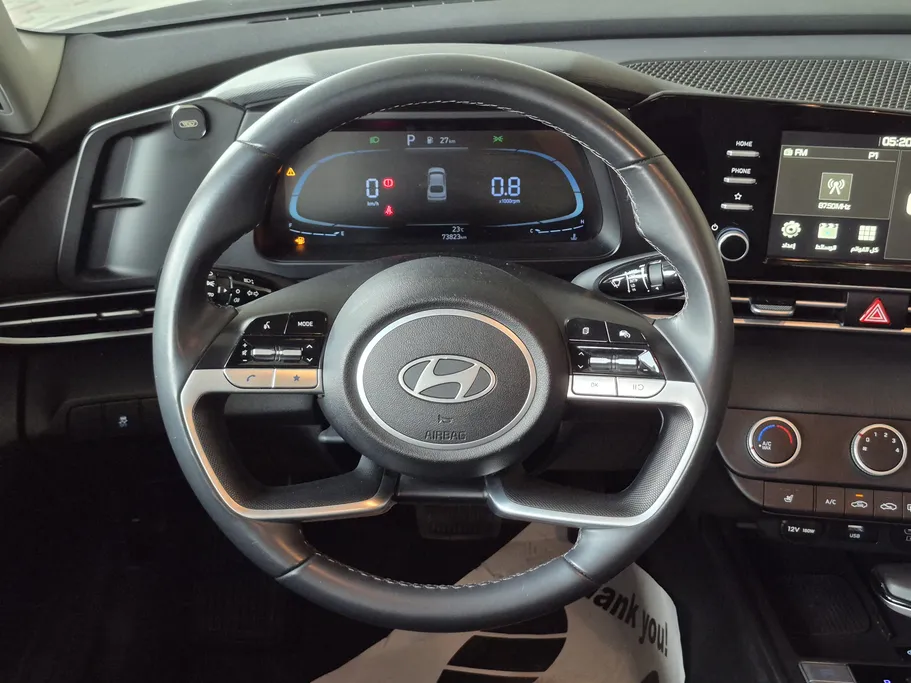 2024 Hyundai Elantra Comfort 