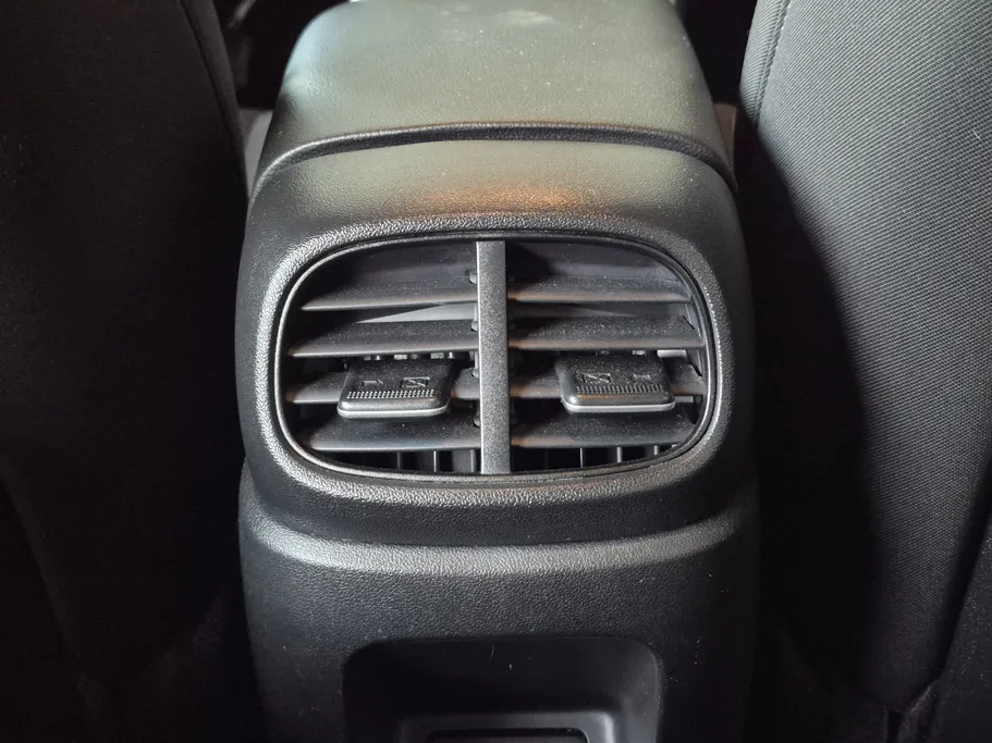 2024 Hyundai Elantra Comfort 