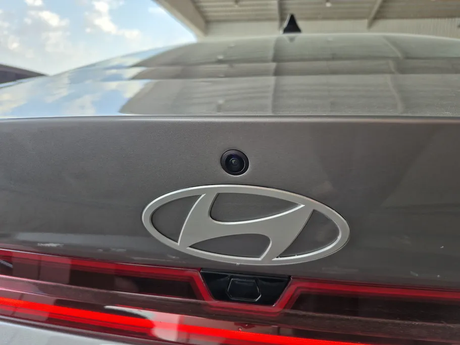 2024 Hyundai Elantra Comfort 