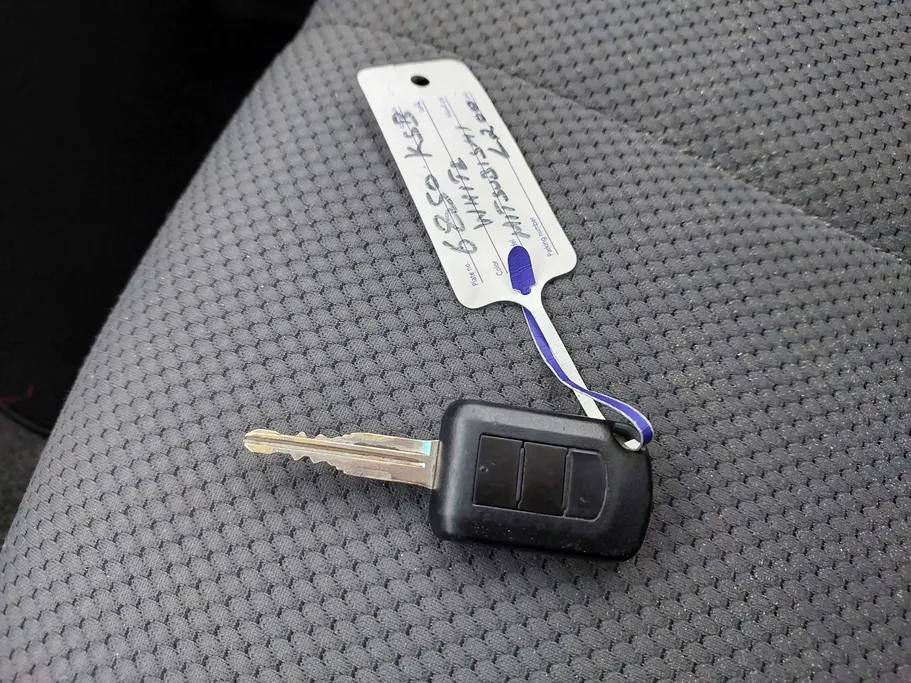 2022 ميتسوبيشي L200 DC 4x4 Diesel 