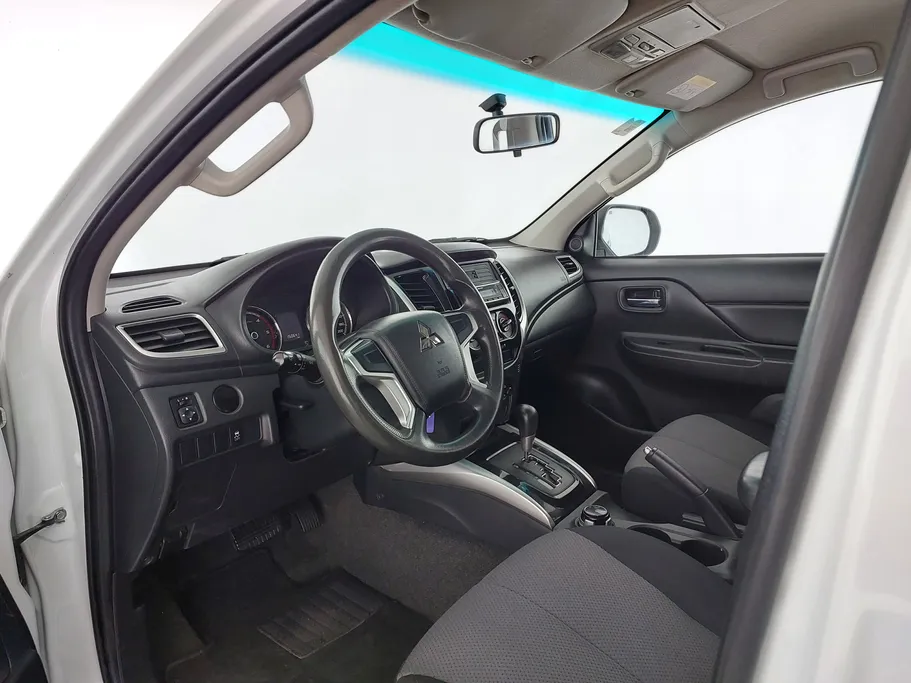 2022 ميتسوبيشي L200 DC 4x4 Diesel 