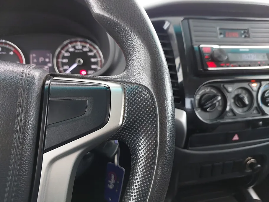 2022 ميتسوبيشي L200 DC 4x4 Diesel 