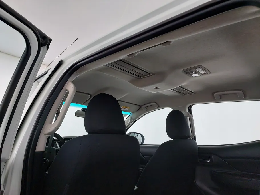 2022 ميتسوبيشي L200 DC 4x4 Diesel 