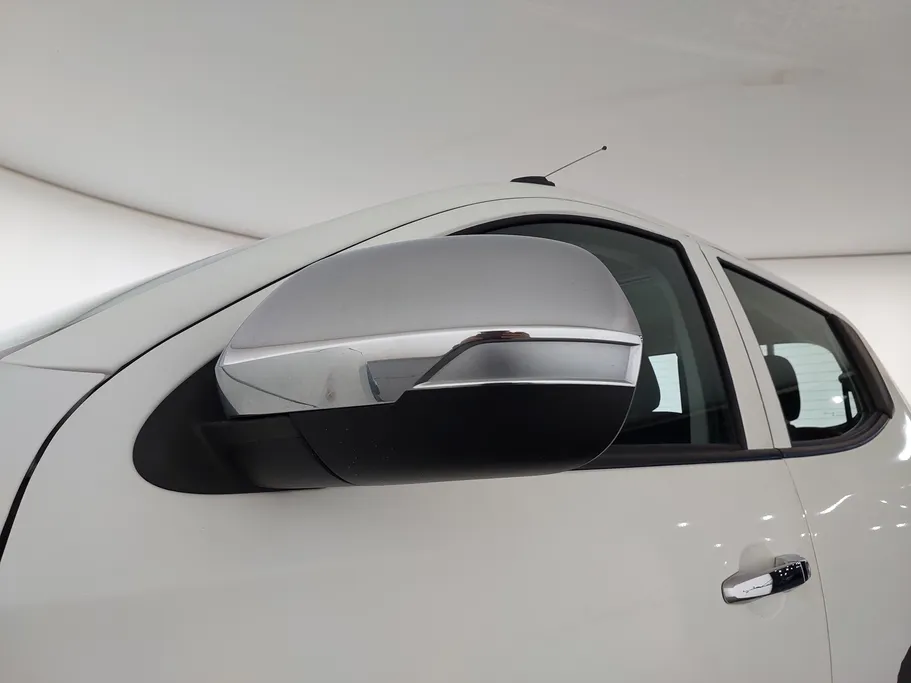 2022 ميتسوبيشي L200 DC 4x4 Diesel 