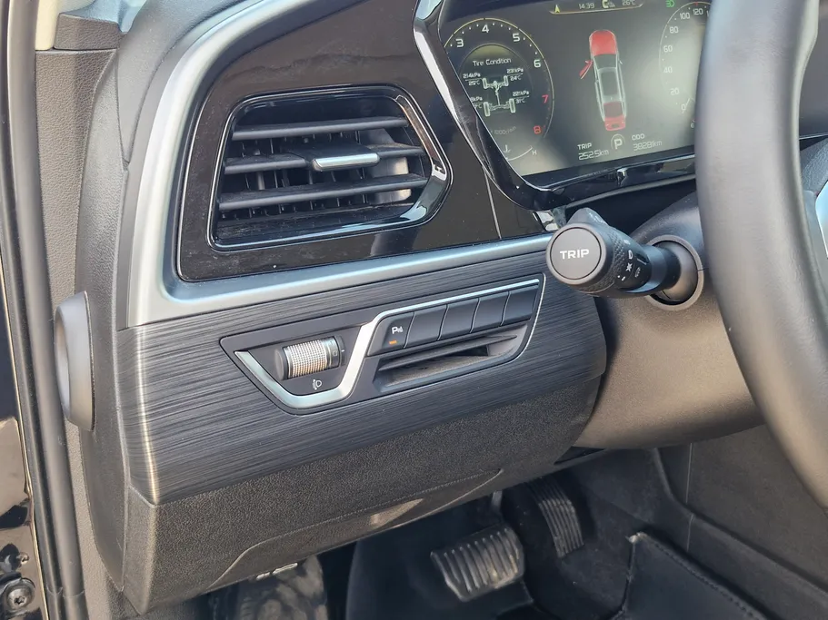 2025 Geely TUGELLA Luxury GL 