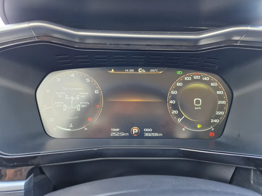 2025 Geely TUGELLA Luxury GL 