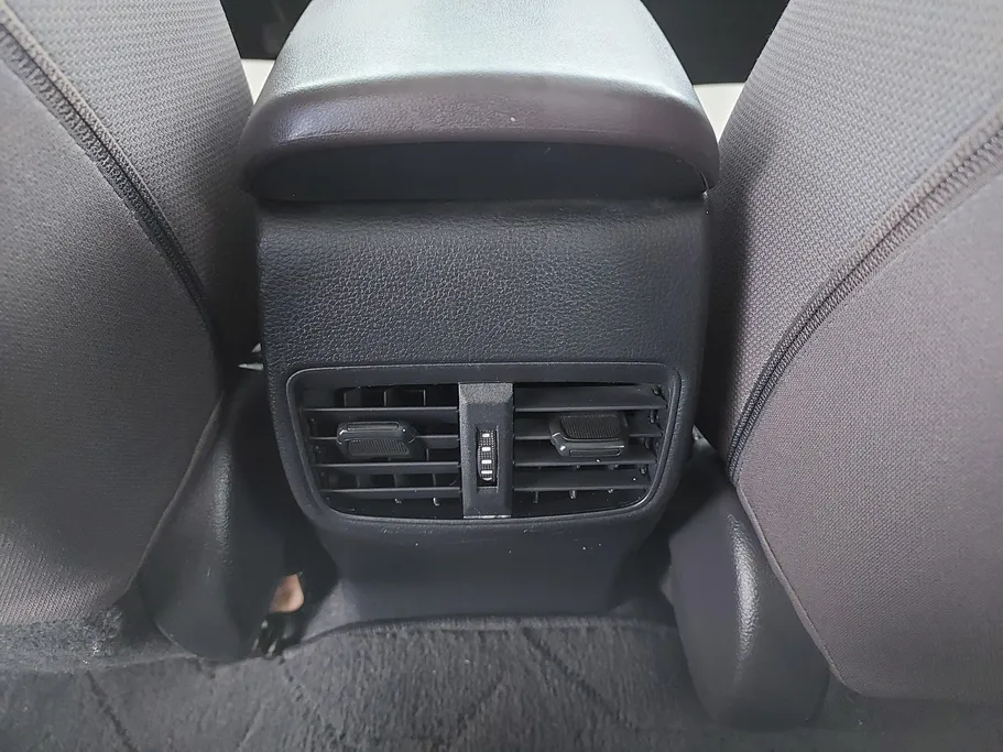 تويوتا كورولا XLI 2022 