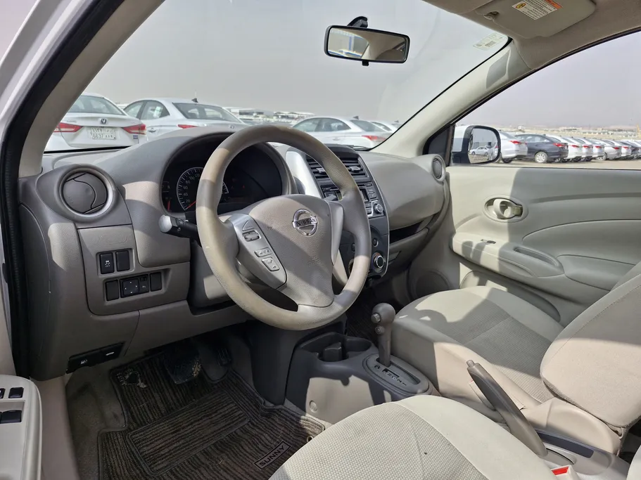 2020 Nissan Sunny SV 