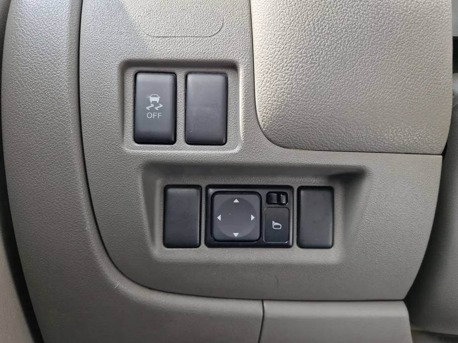 2020 Nissan Sunny SV 