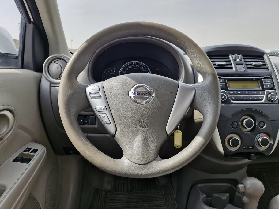 2020 Nissan Sunny SV 