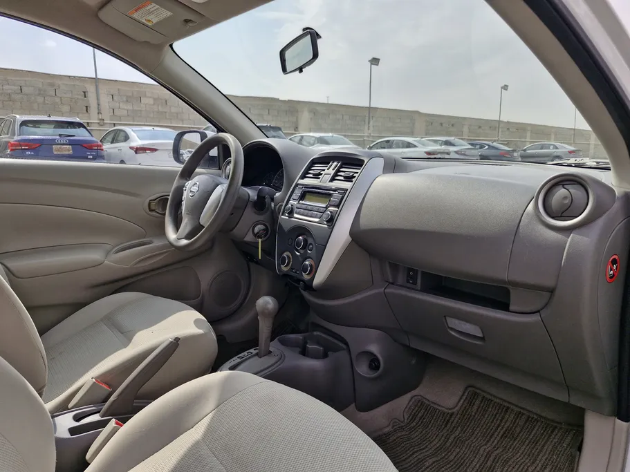 2020 Nissan Sunny SV 