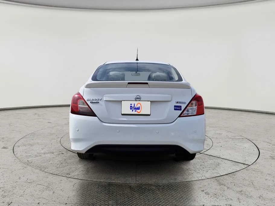 2022 Nissan Sunny Classic 