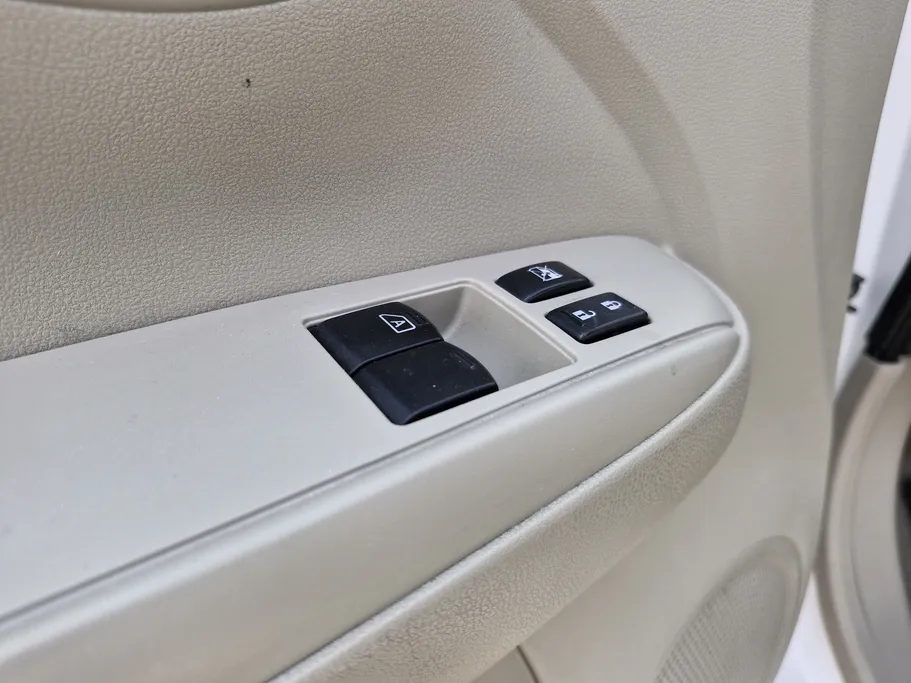 2022 Nissan Sunny Classic 