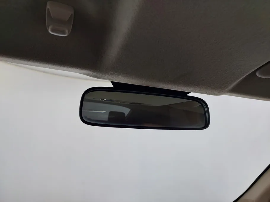 2024 Toyota Yaris  Y 