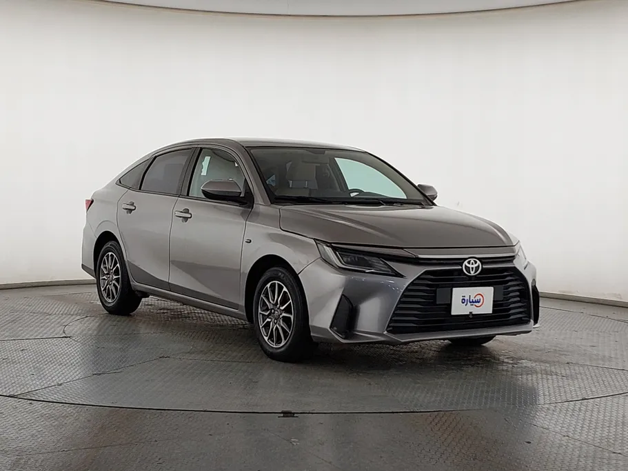2024 Toyota Yaris  Y 