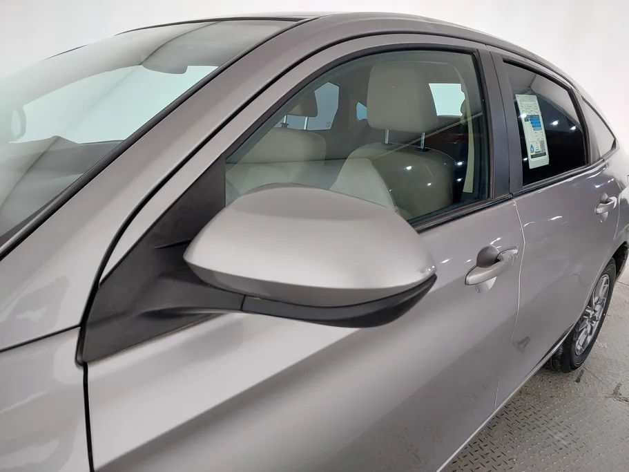 2024 Toyota Yaris  Y 