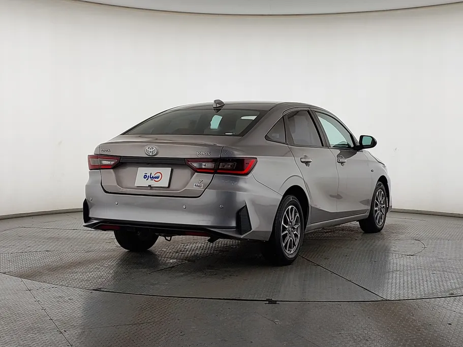 2024 Toyota Yaris  Y 