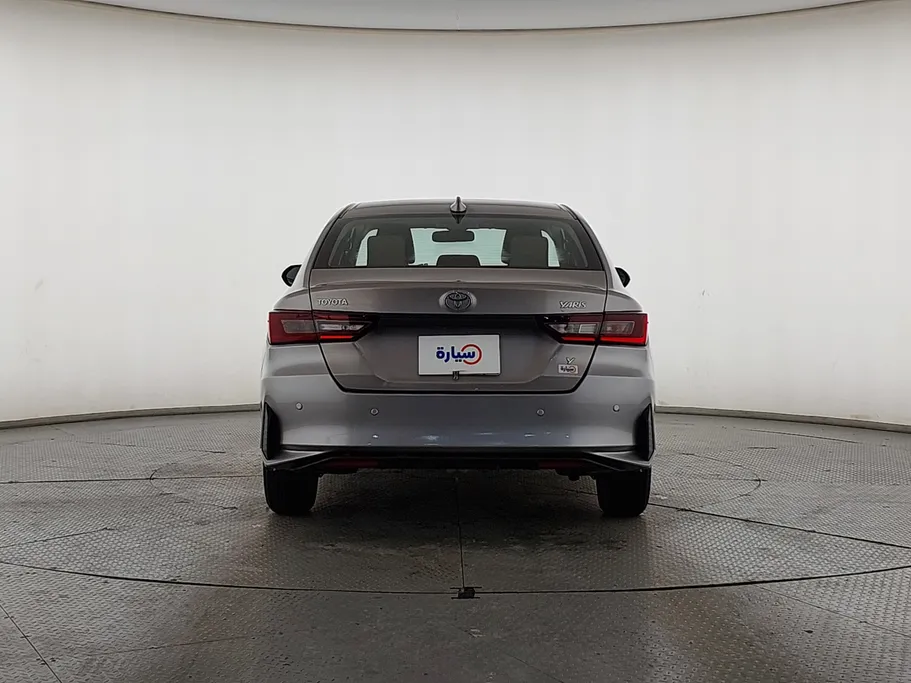 2024 Toyota Yaris  Y 