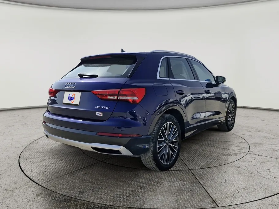 2023 Audi Q3 35 TFSl 