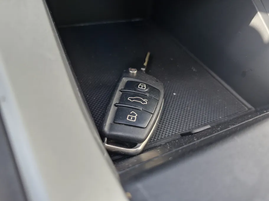 2023 Audi Q3 35 TFSl 