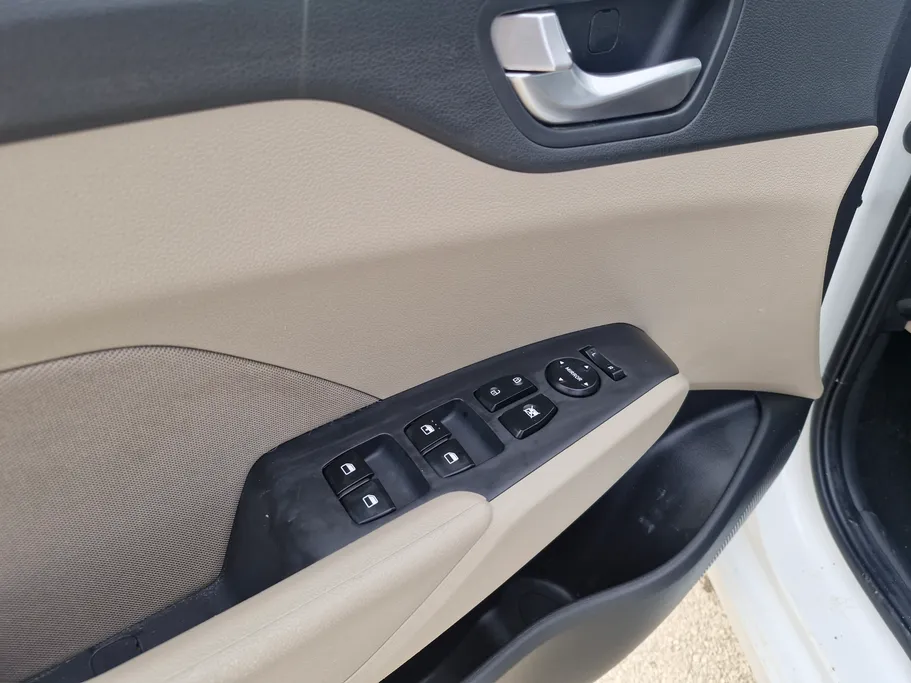 2021 Hyundai Accent Smart 