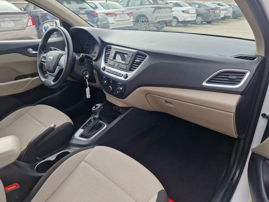 2021 Hyundai Accent Smart 