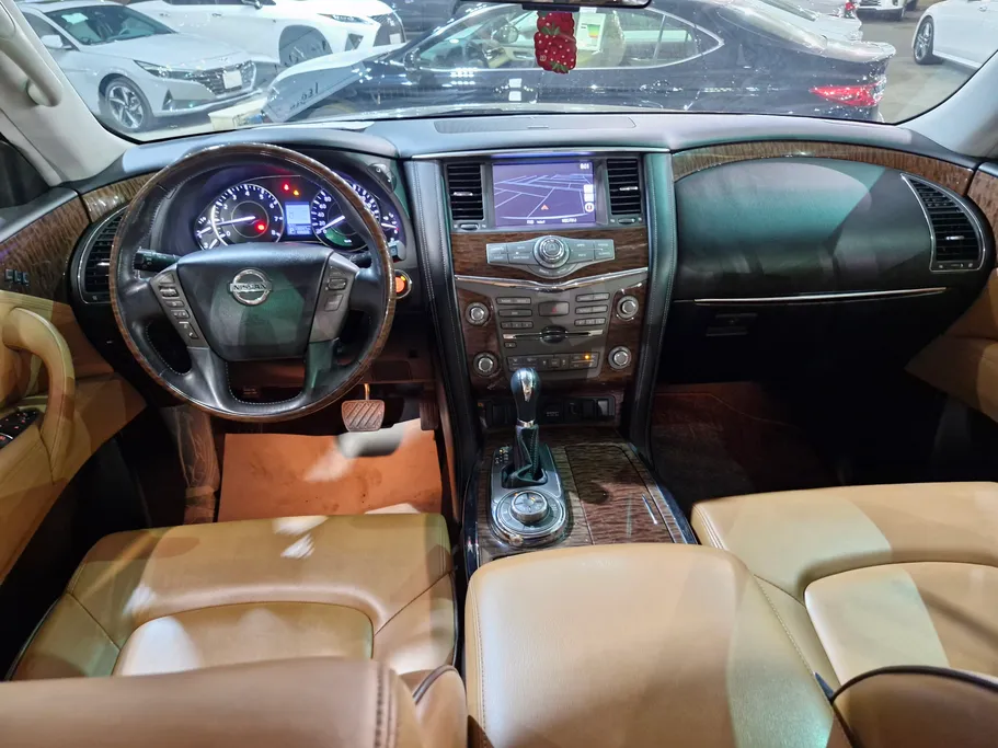 2019 Nissan Patrol Platinum 